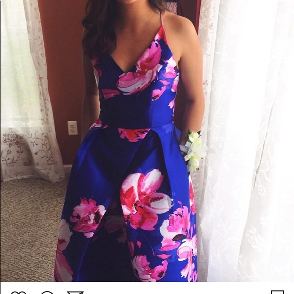 Gorgeous Blue Prom Dress - Picture 1 of 5